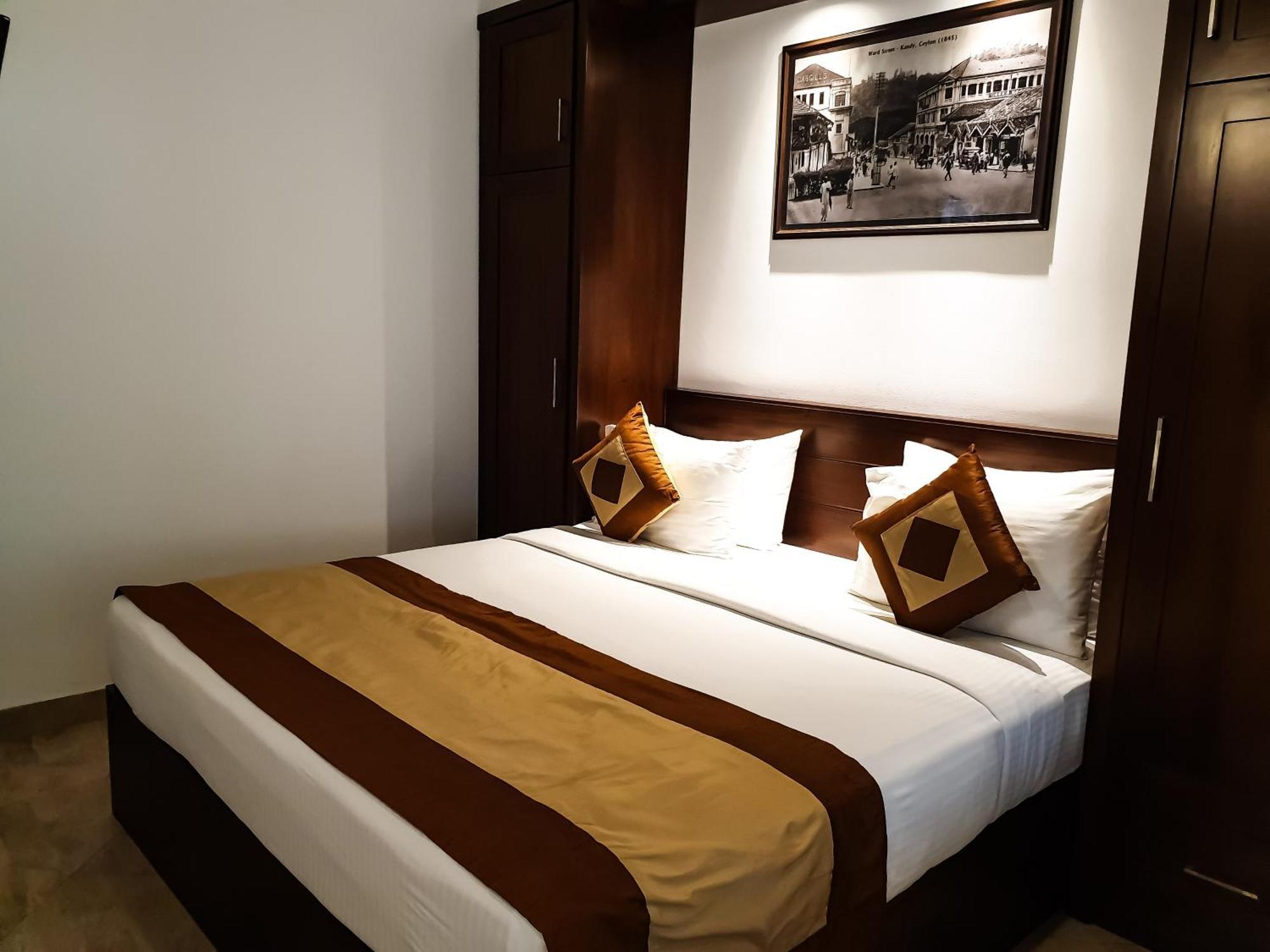Samindra Villa Канді Екстер'єр фото