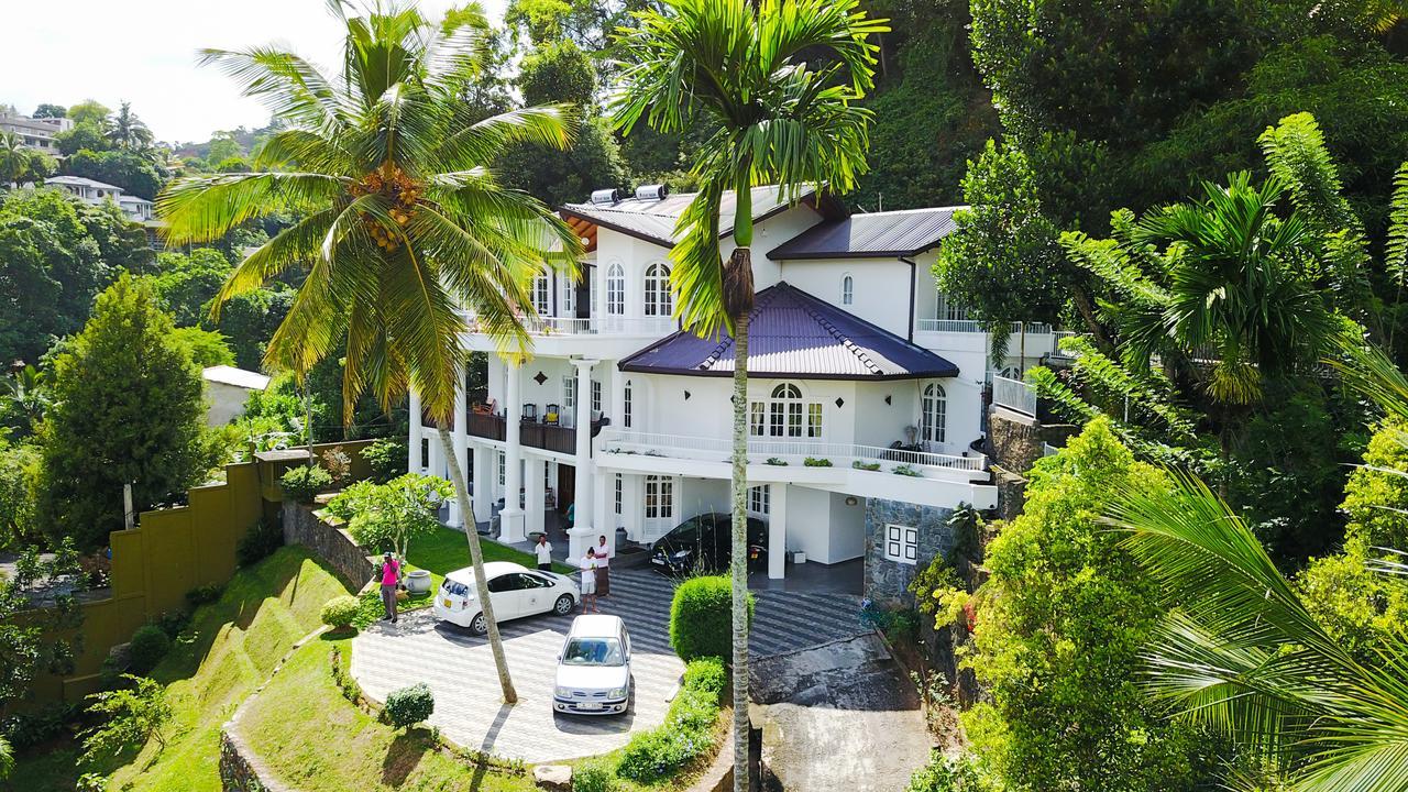 Samindra Villa Канді Екстер'єр фото