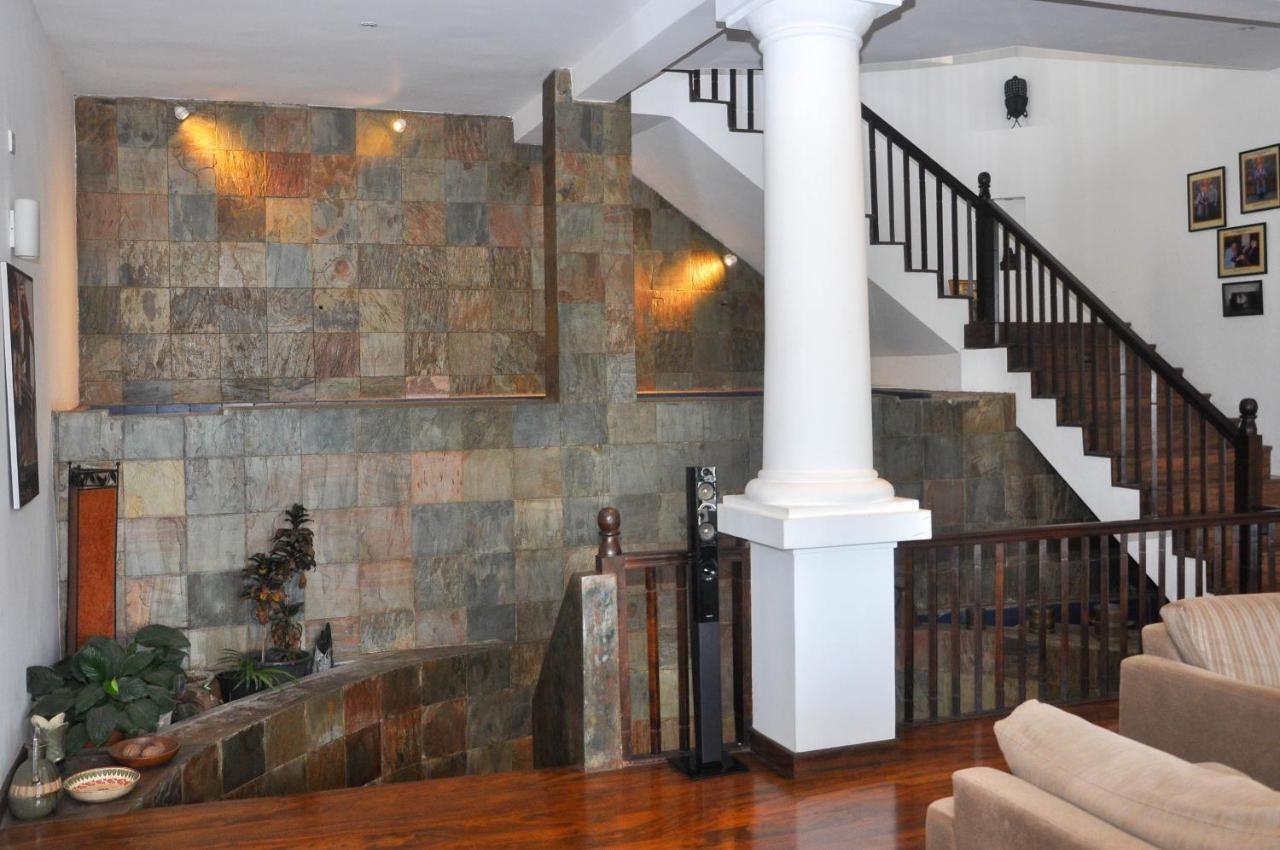 Samindra Villa Канді Екстер'єр фото