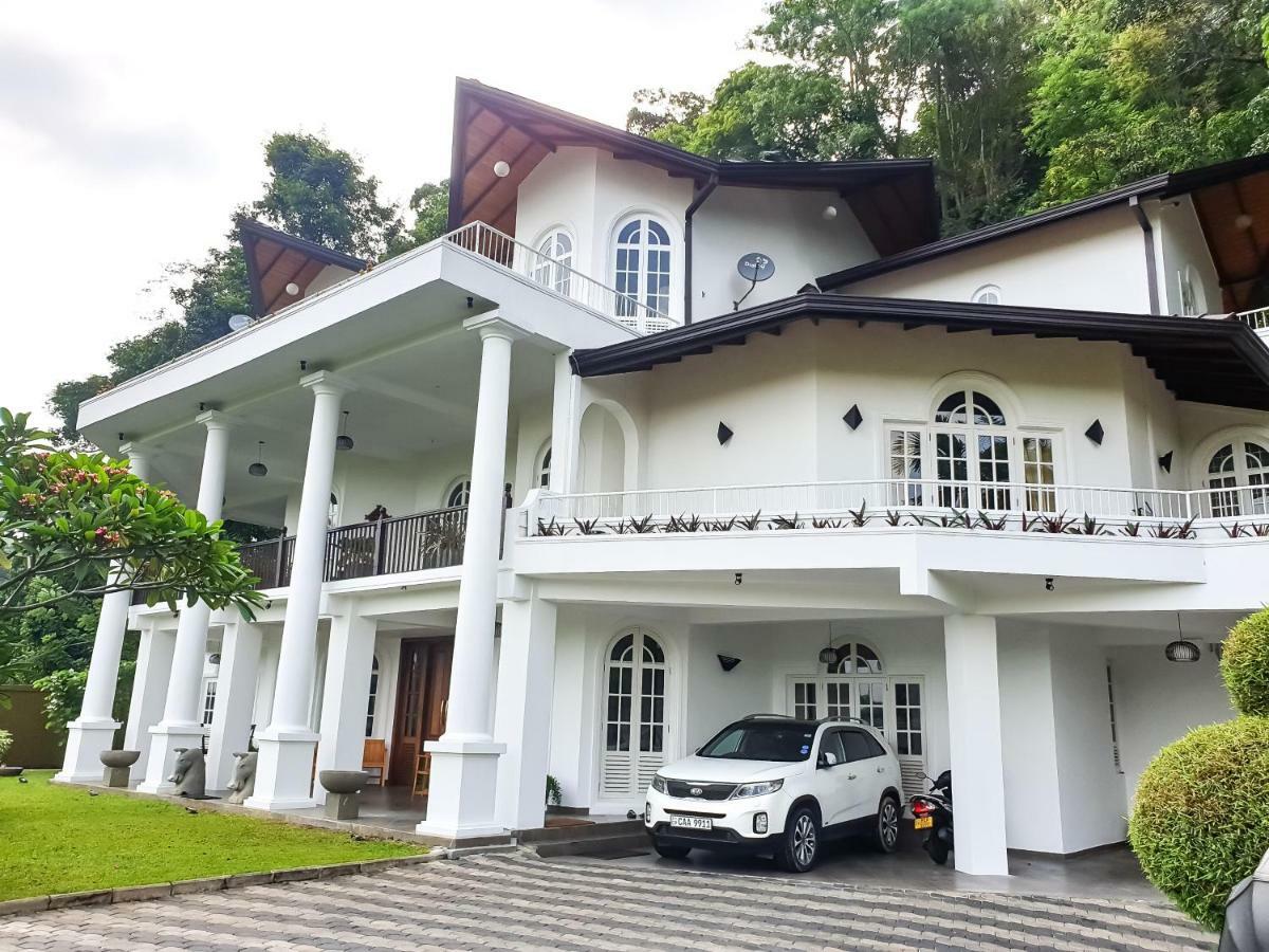 Samindra Villa Канді Екстер'єр фото